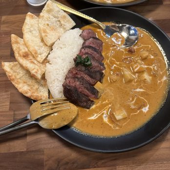 Hanuman Thai Eatery - Massaman Curry w/ Hangar Steak - Thai Near Me - Orange, California Hanuman Thai Eatery - Massaman Curry w/ Hangar Steak - Thai Near Me - Orange, California