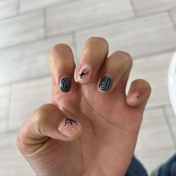 Y2K Nails - basic manicure + nail art: halloween season (L) hand - Nail Technicians Near Me - Pasadena, California Y2K Nails - basic manicure + nail art: halloween season (L) hand - Nail Technicians Near Me - Pasadena, California