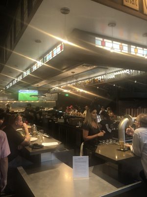 Midtown Gastrobar by null