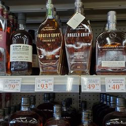 Transitown Wine & Liquor - Yummm bourban