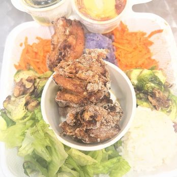 Kaimana Farm Cafe - Mochiko chicken - Vegan Near Me - Honolulu, Hawaii