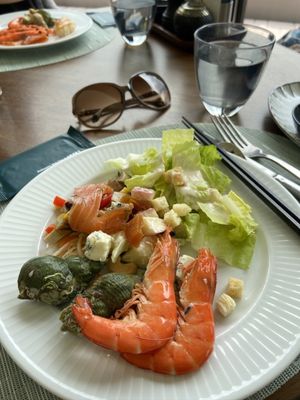 Harbourside - Hotel Buffet by null