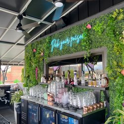 Eden Rooftop Lounge - Bar area