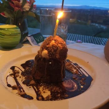 Chart House - Lava cake delight! - Seafood Near Me - Portland, Oregon Chart House - Lava cake delight! - Seafood Near Me - Portland, Oregon