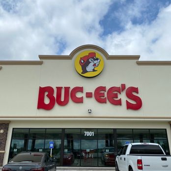 Buc-ee’s - Gas Stations Near Me - Fort Valley, Georgia