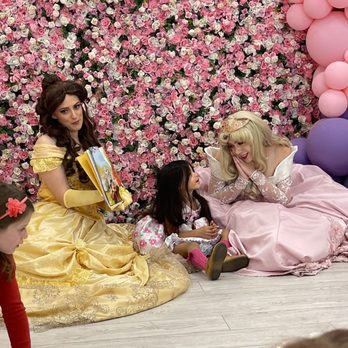 Princess Parties USA - Story time - Party Characters Near Me Princess Parties USA - Story time - Party Characters Near Me