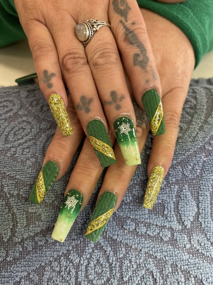 PARIS NAILS & SPA 231 Photos & 43 Reviews 15555 Main St, Hesperia