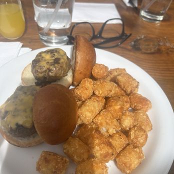 The Craft House - #6 Sliders - Gastropubs Near Me - Clovis, California