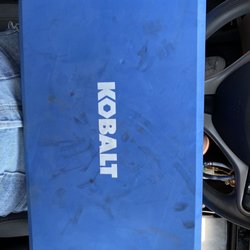 Lowe's Home Improvement - Kobalt knee pad. bought it brand new and they gave me this at pick up.