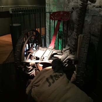 Jameson Distillery Bow St - Museums Near Me - Dublin, D