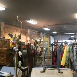 High Desert Authentiques - Hipster chic? Working Class chic?