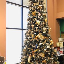 21st Amendment - It's the most bubbly time of the year!  Wine tree