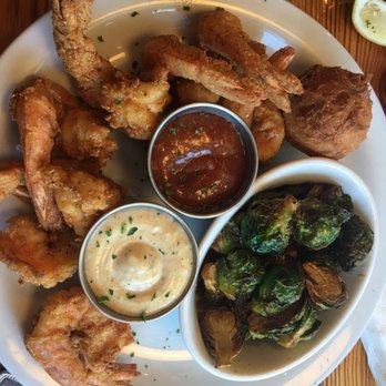 Jonah's Fish & Grits - Seafood Near Me - Thomasville, Georgia