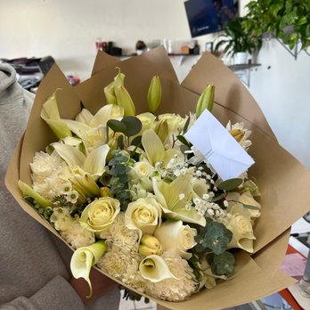 Long Beach Flowers - Florists Near Me - Long Beach, California Long Beach Flowers - Florists Near Me - Long Beach, California