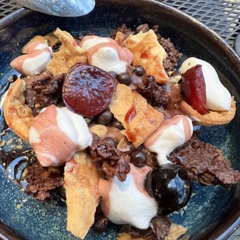 Stracci Pizza - Chocolate Mousse Dessert - Pizza Near Me - Alexandria, Virginia