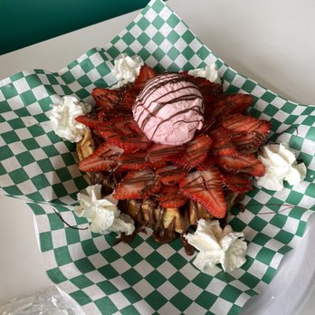 Crepe House Cafe - Strawberry dream waffle - Cafes Near Me - Chicago, Illinois Crepe House Cafe - Strawberry dream waffle - Cafes Near Me - Chicago, Illinois