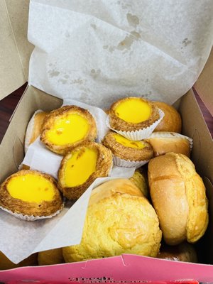 Photo of Ruby King Bakery - Oakland, CA, US. Box for the office