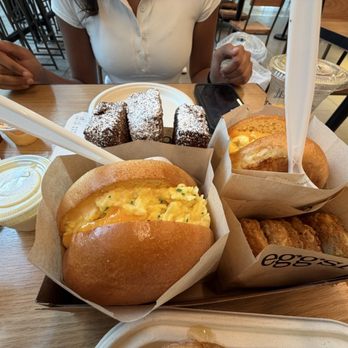 Eggslut - Breakfast & Brunch Near Me - Tukwila, Washington Eggslut - Breakfast & Brunch Near Me - Tukwila, Washington