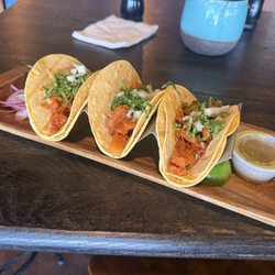 Romo’s Street Tacos - Al pastor tacos