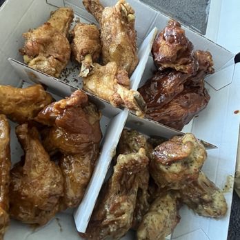 Buffalo Wild Wings - Lemon Pepper  BBQ Ranch Buffalo Blue Garlic Parm - American Near Me - Oceanside, California