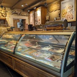 Amorino - Gelato counter
