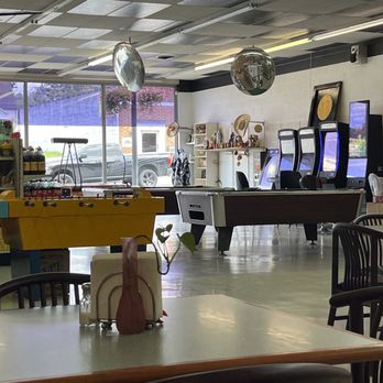 Azteca De Oro - Inside - Grocery Near Me - Vinton, Virginia Azteca De Oro - Inside - Grocery Near Me - Vinton, Virginia