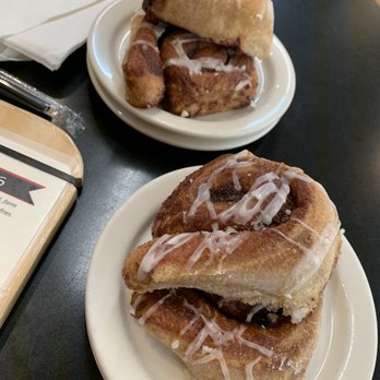 Pig & Grits - Cinnamon rolls - Barbeque Near Me - Burnsville, North Carolina Pig & Grits - Cinnamon rolls - Barbeque Near Me - Burnsville, North Carolina