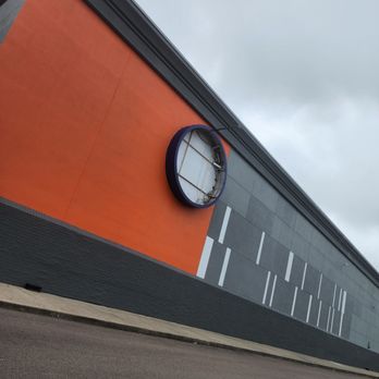 Dave & Buster's Hilliard - American Near Me - Hilliard, Ohio
