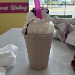 Dulce Vida Ice Cream Factory - Milkshake