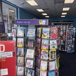 FedEx Office Print & Ship Center - Interior