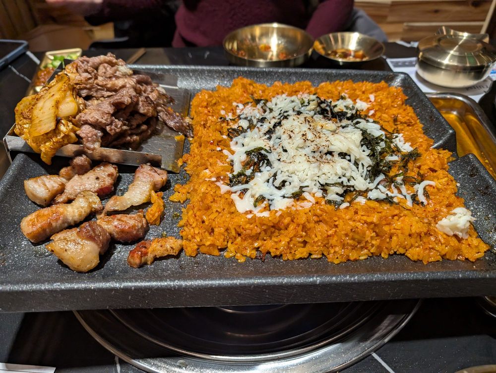 Food from Moobongri BBQ