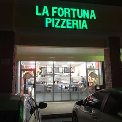 La Fortuna Pizzeria