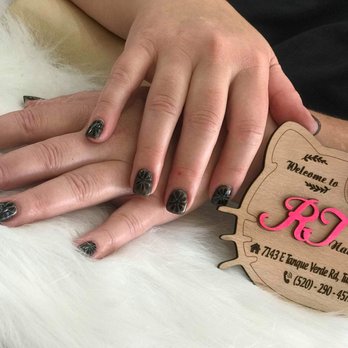 RT Nails & Spa - Dipping powder with magnetic gel polish! So cool to watch and came out beautiful, imho! I love them! - Nail Salons Near Me - Tucson, Arizona RT Nails & Spa - Dipping powder with magnetic gel polish! So cool to watch and came out beautiful, imho! I love them! - Nail Salons Near Me - Tucson, Arizona