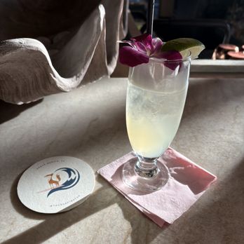 The Surfing Fox - Honeydew Refresher - New American Near Me - Santa Monica, California