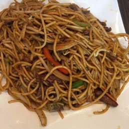 Stir fry Spaghetti with Black pepper beef