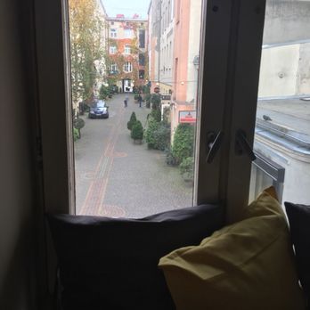 Montag - Bakeries Near Me - Łódź, LD