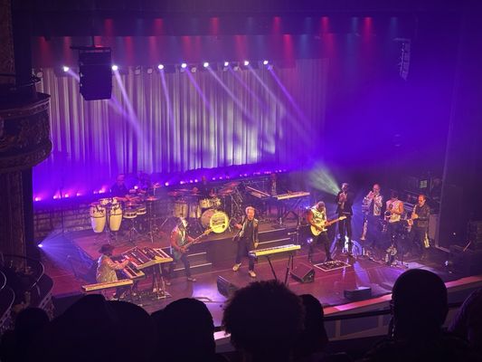 Lyric Theatre by null