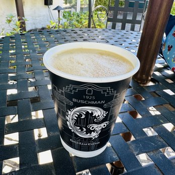 Gold Leaf Coffee Co. - Bee's Knees Cafe Latte 24oz - Coffee & Tea Near Me - Ormond Beach, Florida Gold Leaf Coffee Co. - Bee's Knees Cafe Latte 24oz - Coffee & Tea Near Me - Ormond Beach, Florida