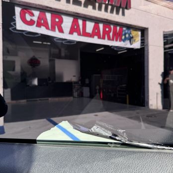 Ace Tint & Sound - My tint started to peel :( - Car Stereo Installation Near Me - Paramount, California