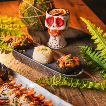 VIDA Cocina & Tequila - Avocados rellenos and culichi sushi - New Mexican Cuisine Near Me - Altamonte Springs, Florida VIDA Cocina & Tequila - Avocados rellenos and culichi sushi - New Mexican Cuisine Near Me - Altamonte Springs, Florida
