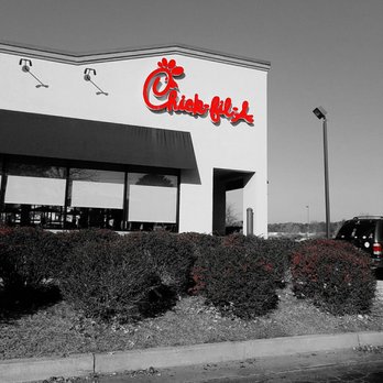 Chick-fil-A - ows a black and white photo of a chick - fil's restaurant - Fast Food Near Me - Kennesaw, Georgia