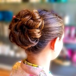 Concept 68 Salon and Spa - Clasic Wedding Updo.