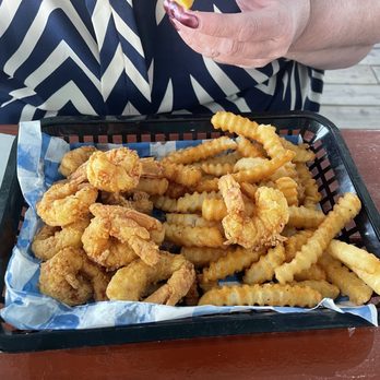 Crabby Joe's Deck & Grill - Royal Reds - Seafood Near Me - Daytona Beach, Florida