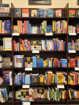 Barnes & Noble by null