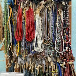 Paradise Beads and World Art