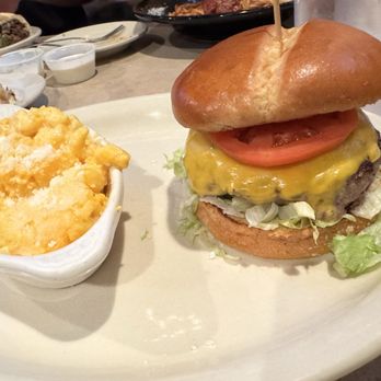 Downey's House - Downey Burger and bland but creamy Mac and cheese - American Near Me - Mc Kees Rocks, Pennsylvania Downey's House - Downey Burger and bland but creamy Mac and cheese - American Near Me - Mc Kees Rocks, Pennsylvania