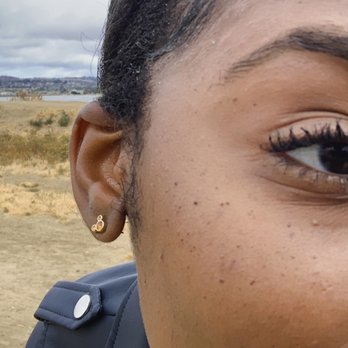 Super Brows - Threading Services Near Me - San Diego, California Super Brows - Threading Services Near Me - San Diego, California