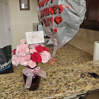 2 Crazy Daisies - What i got. - Florists Near Me - Slidell, Louisiana