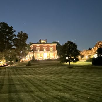 Antrim 1844 - The Mansion at night - Hotels Near Me - Taneytown, Maryland Antrim 1844 - The Mansion at night - Hotels Near Me - Taneytown, Maryland