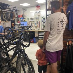 Moment Bicycles - Bike check.